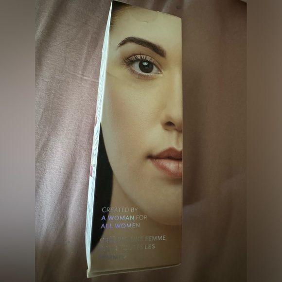 New Dermapore Pore Extractor & Serum Infuser - Dermaflash - Icy Pink - Picture 4 of 6